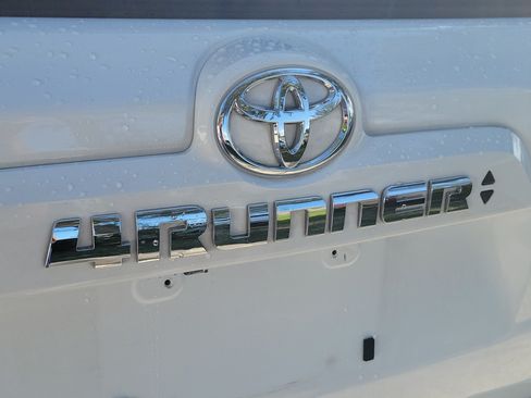 Used 2024 Toyota 4Runner SR5 RWD image 9