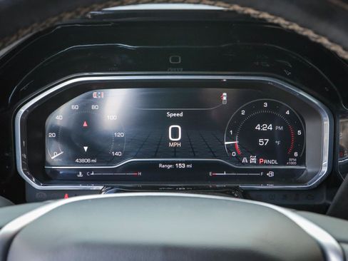 Used 2024 GMC Sierra 2500 SLE w/ SLE Convenience Package image 19