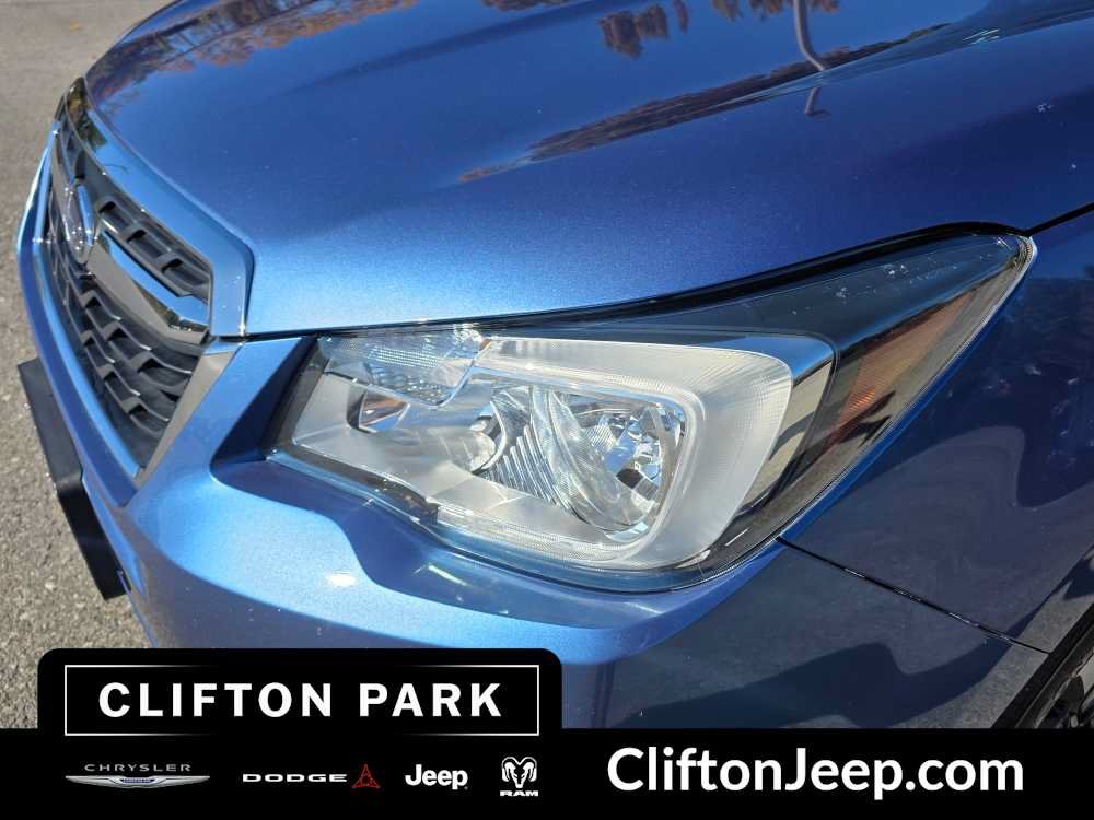 Used 2018 Subaru Forester 2.5i Premium w/ All-Weather Package AWD/4WD image 7