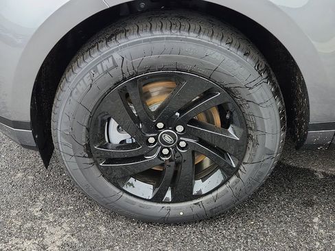Certified 2026 Land Rover Range Rover Evoque S AWD/4WD image 9