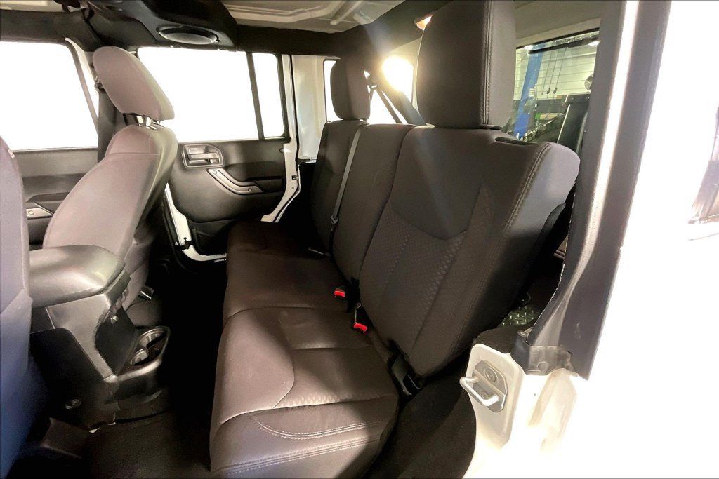 Used 2013 Jeep Wrangler Unlimited Sport AWD/4WD image 32