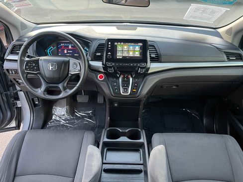 Used 2020 Honda Odyssey EX image 17