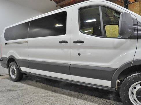 Used 2016 Ford Transit 350 XL image 9