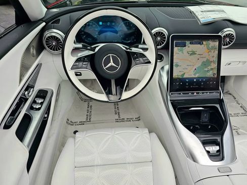 New 2026 Mercedes-Benz Maybach SL 680 image 30