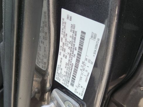 Used 2019 Ford Escape SE image 21