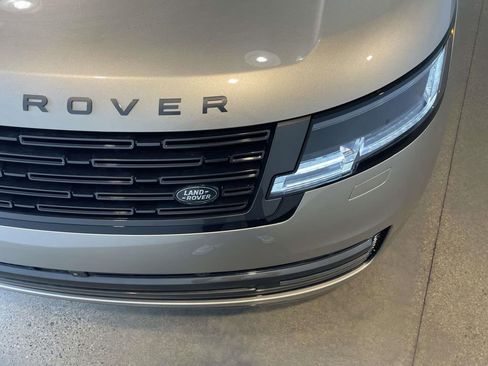 New 2026 Land Rover Range Rover SE AWD/4WD image 7