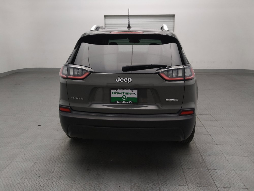 Used 2019 Jeep Cherokee Latitude Plus w/ Cold Weather Group AWD/4WD image 7