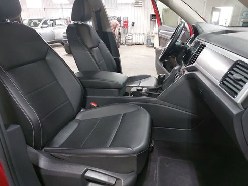 Used 2022 Volkswagen Atlas SE w/ Panoramic Sunroof Package AWD/4WD image 10