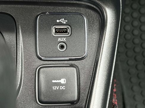 Used 2018 Jeep Compass Trailhawk w/ Navigation Group AWD/4WD image 25