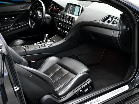 Used 2013 BMW M6 Coupe image 31