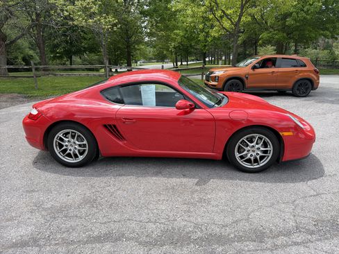 Used 2007 Porsche Cayman RWD image 2