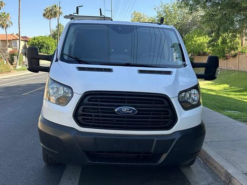 Used 2019 Ford Transit 250 130 Low Roof RWD image 3