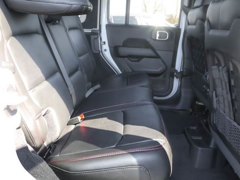 Used 2023 Jeep Wrangler Unlimited Rubicon w/ Xtreme 35 Tire Package AWD/4WD image 32