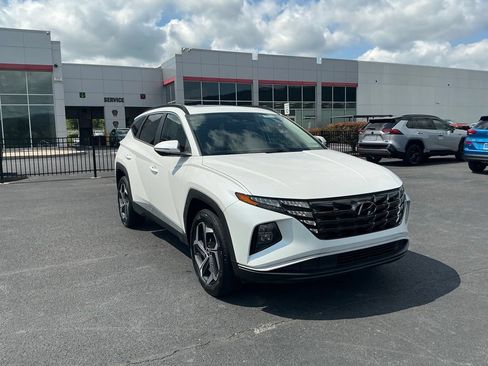 Certified 2022 Hyundai Tucson SEL w/ Convenience + Premium Package AWD/4WD image 3