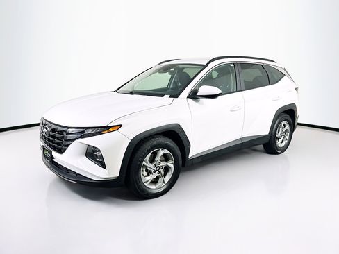 Used 2024 Hyundai Tucson SEL image 3