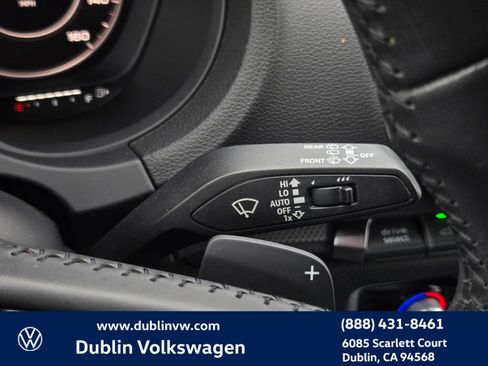 Used 2018 Audi A3 e-tron Premium Plus w/ Technology Package image 24