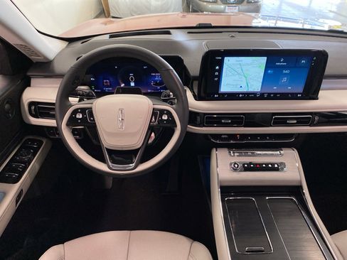 New 2026 Lincoln Aviator Reserve image 12