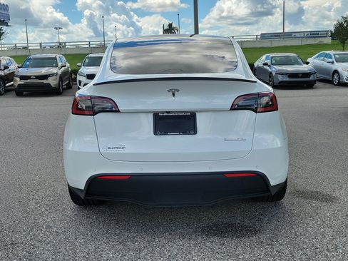 Used 2021 Tesla Model Y Performance AWD/4WD image 7