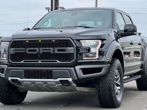 Used 2017 Ford F150 Raptor w/ Equipment Group 802A Luxury image 13