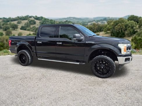 Used 2019 Ford F150 XLT w/ Equipment Group 302A Luxury RWD image 13