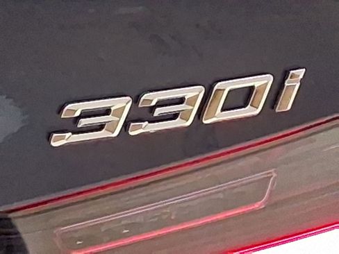 New 2026 BMW 330i Sedan w/ Premium Package image 21