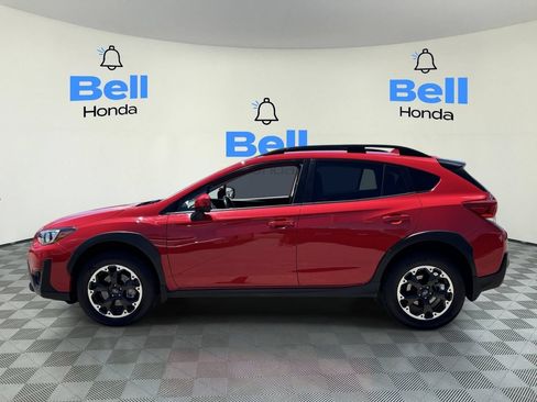 Used 2022 Subaru Crosstrek 2.0i Premium w/ Popular Package #4A AWD/4WD image 2