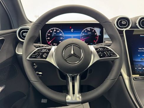 New 2026 Mercedes-Benz GLC 300 image 25