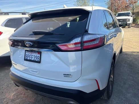 Used 2020 Ford Edge SEL w/ Convenience Package image 4