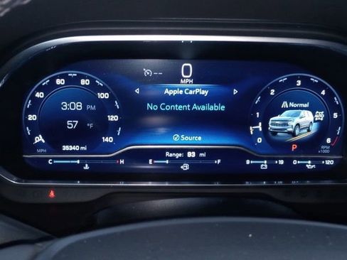 Used 2023 Chevrolet Suburban Z71 w/ Luxury Package image 12