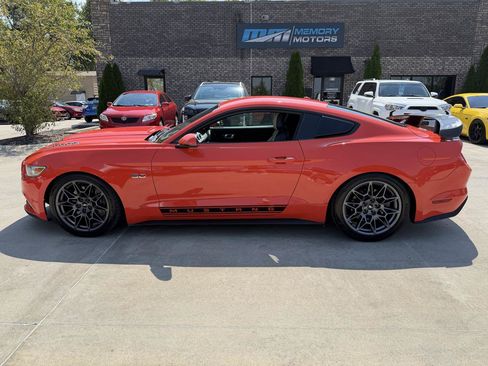 Used 2015 Ford Mustang GT Premium w/ Enhanced Security Package RWD image 8