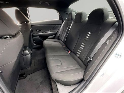 Used 2025 Hyundai Elantra Sport FWD image 26