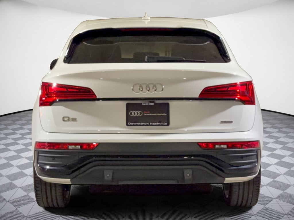 Used 2023 Audi Q5 2.0T Premium Plus w/ Premium Plus Package AWD/4WD image 11