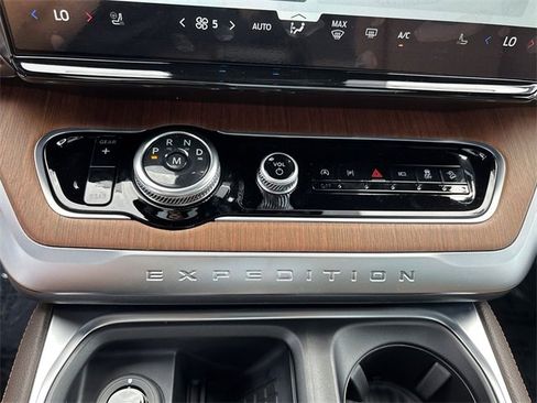 New 2025 Ford Expedition Max King Ranch image 20