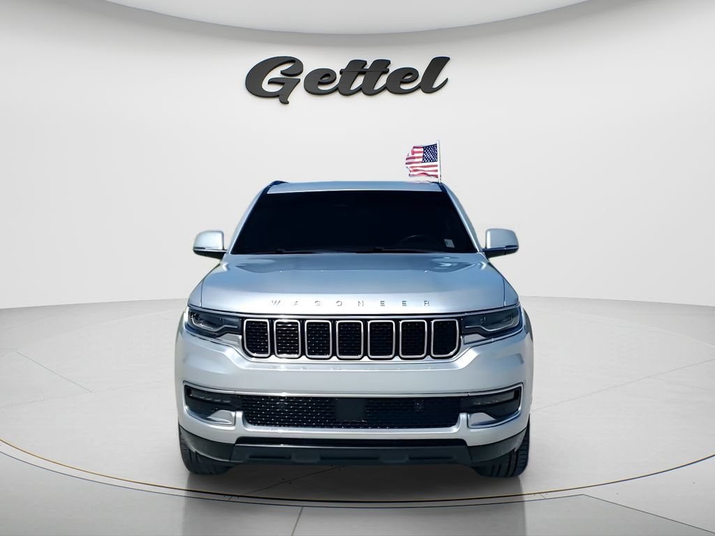 Used 2022 Jeep Wagoneer Series II AWD/4WD image 2