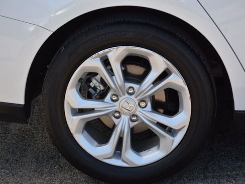 Used 2024 Honda Accord LX image 33