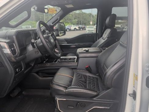 Used 2024 Ford F350 Platinum image 19