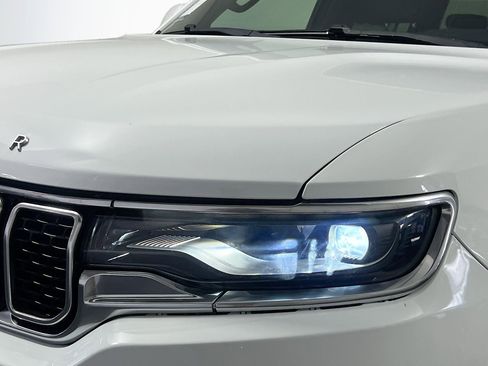 Used 2022 Jeep Wagoneer Series II image 11