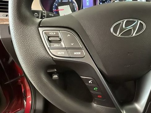 Used 2016 Hyundai Santa Fe Sport FWD image 16