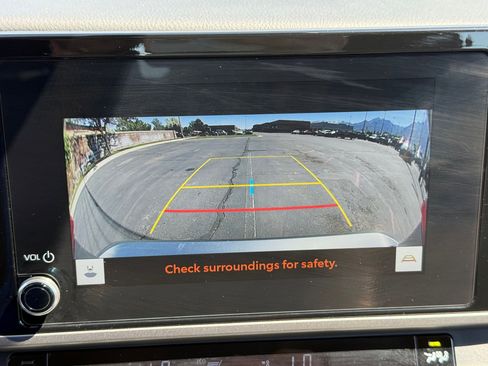 Used 2026 Toyota Camry LE FWD image 21