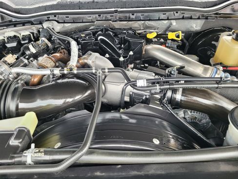 Used 2019 Ford F250 Lariat w/ Lariat Value Package image 30