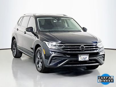 Used 2024 Volkswagen Tiguan SE