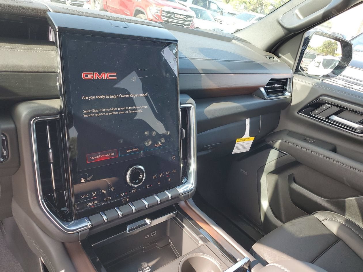 New 2026 GMC Yukon Denali RWD image 26