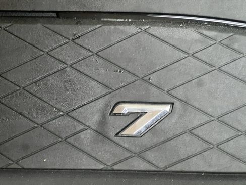 Used 2016 BMW 750i xDrive image 21