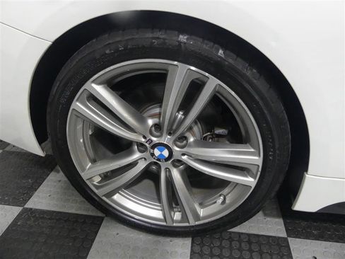 Used 2016 BMW 435i Convertible image 16