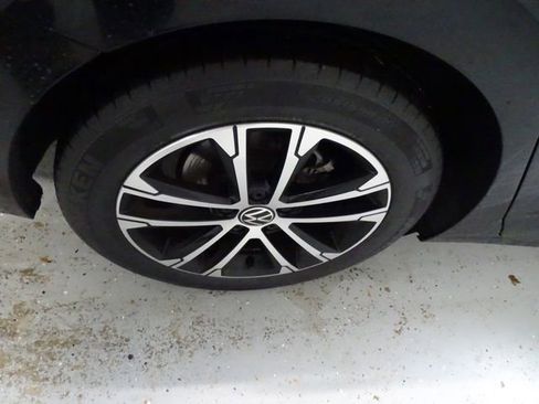 Used 2024 Volkswagen Jetta Sport FWD image 24