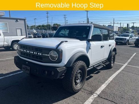 Certified 2023 Ford Bronco Black Diamond AWD/4WD image 3