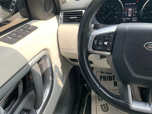 Used 2016 Land Rover Discovery Sport SE AWD/4WD image 15