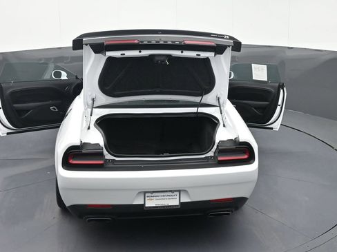 Used 2022 Dodge Challenger R/T Scat Pack RWD image 45