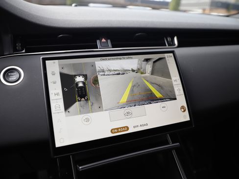 Certified 2026 Land Rover Range Rover Evoque S image 22