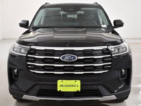 New 2026 Ford Explorer Active w/ Active Comfort Package AWD/4WD image 3